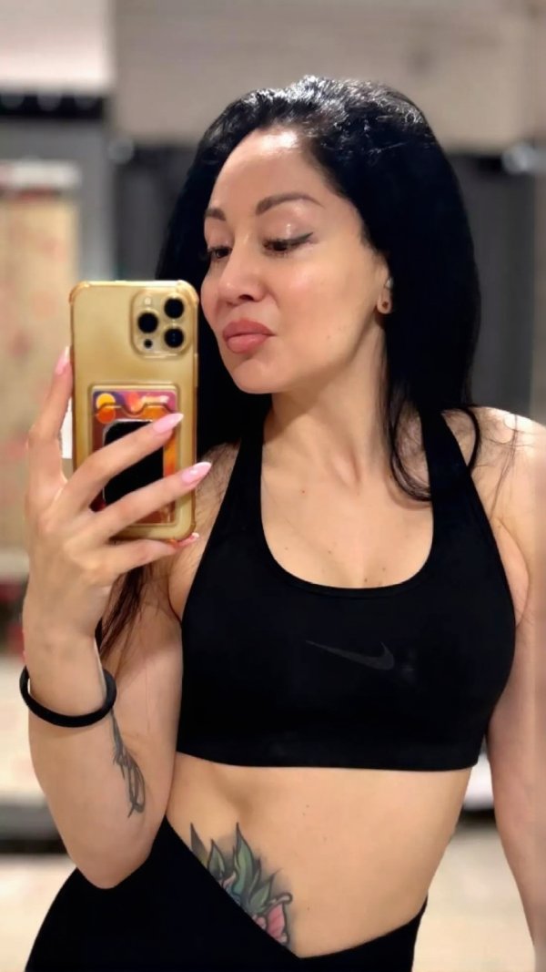 5f2854ae-5c93-4ac6-afb0-cea5e2d7f22a.jpg